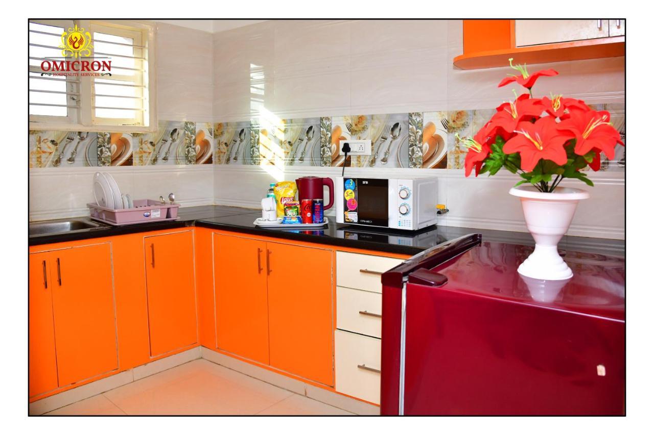 Hotel Omicron 1 Bhk Studio Room บังกาลอร์ ภายนอก รูปภาพ